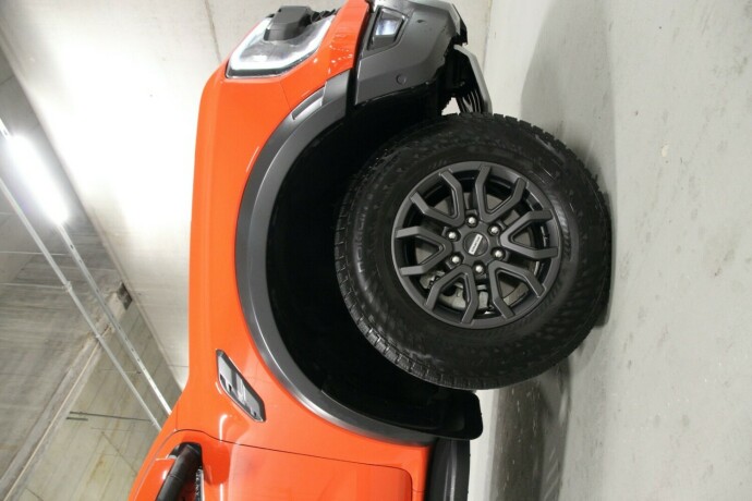 ford-ranger-raptor-bensin-2023-big-3