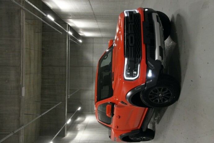 ford-ranger-raptor-bensin-2023-big-0