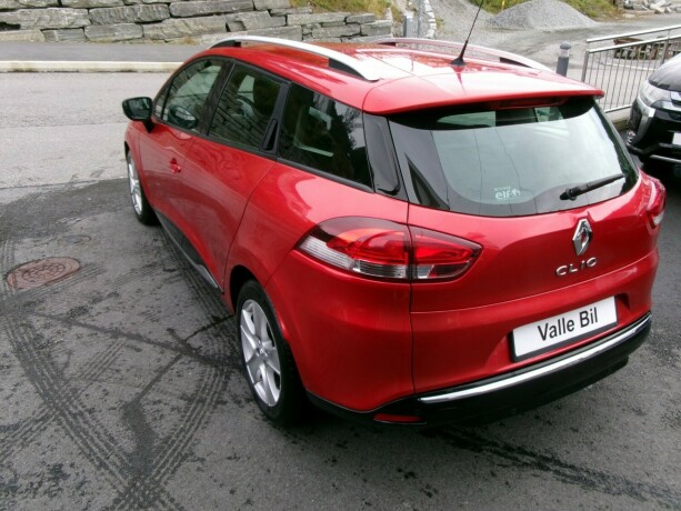 renault-clio-bensin-2015-big-3