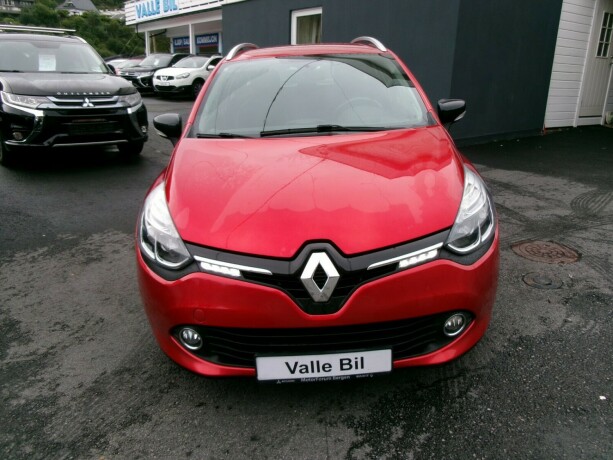 renault-clio-bensin-2015-big-1
