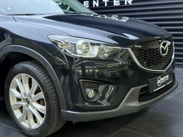 mazda-cx-5-bensin-2013-big-3