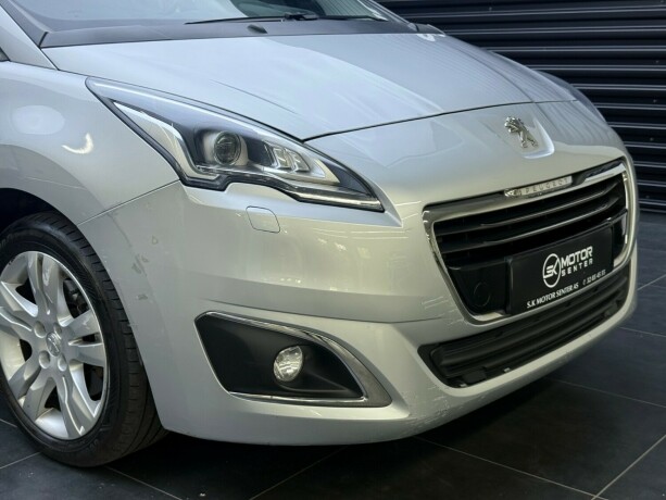 peugeot-5008-diesel-2015-big-3
