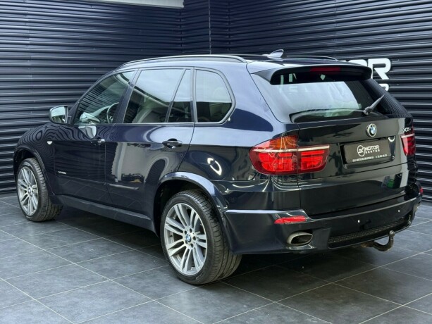 bmw-x5-diesel-2012-big-2