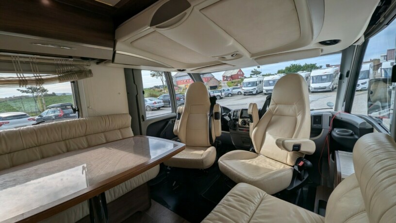 burstner-elegance-i810-2-enkle-senger-senkeseng-30-157hk-manuell-gir-alde-2-x-aircondition-topputgave-diesel-2010-big-27