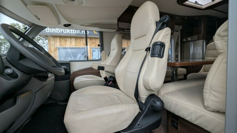 burstner-elegance-i810-2-enkle-senger-senkeseng-30-157hk-manuell-gir-alde-2-x-aircondition-topputgave-diesel-2010-big-18