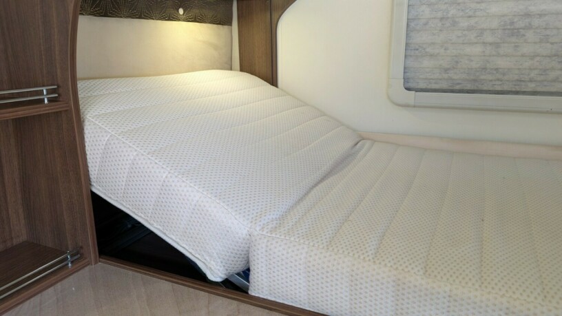 burstner-elegance-i810-2-enkle-senger-senkeseng-30-157hk-manuell-gir-alde-2-x-aircondition-topputgave-diesel-2010-big-78