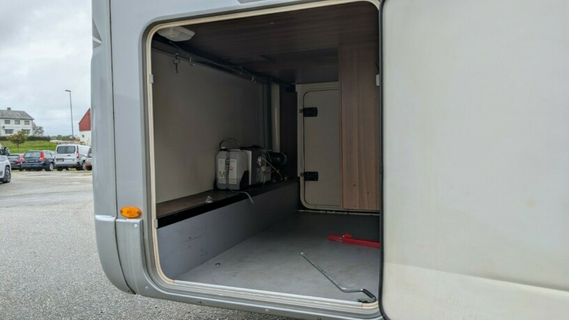 burstner-elegance-i810-2-enkle-senger-senkeseng-30-157hk-manuell-gir-alde-2-x-aircondition-topputgave-diesel-2010-big-10