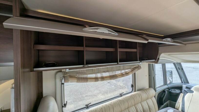 burstner-elegance-i810-2-enkle-senger-senkeseng-30-157hk-manuell-gir-alde-2-x-aircondition-topputgave-diesel-2010-big-29