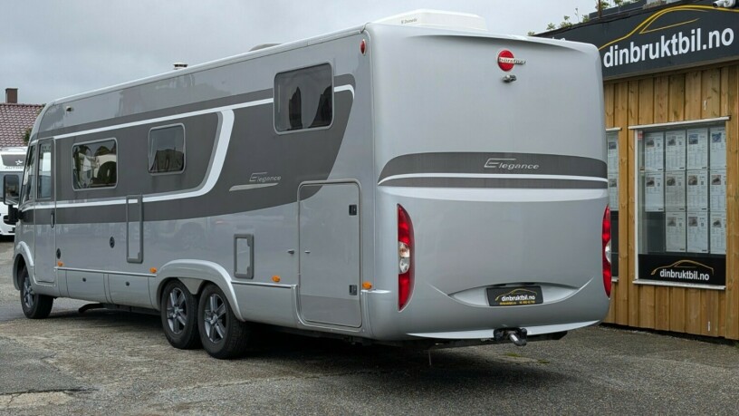 burstner-elegance-i810-2-enkle-senger-senkeseng-30-157hk-manuell-gir-alde-2-x-aircondition-topputgave-diesel-2010-big-5