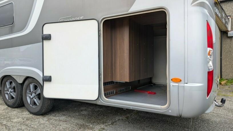 burstner-elegance-i810-2-enkle-senger-senkeseng-30-157hk-manuell-gir-alde-2-x-aircondition-topputgave-diesel-2010-big-13