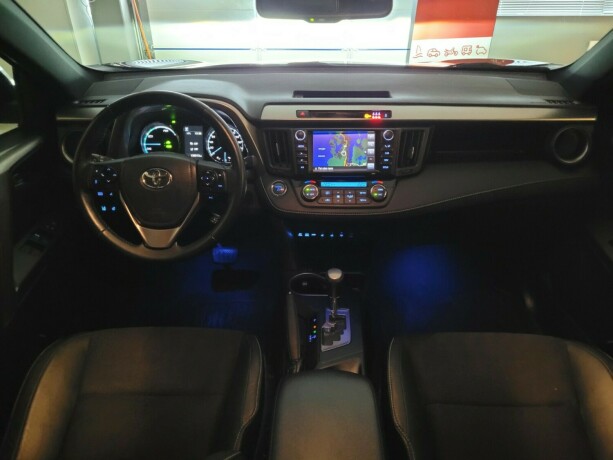 toyota-rav4-elektrisitetbensin-2017-big-26