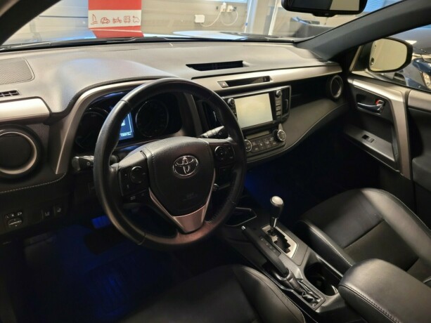 toyota-rav4-elektrisitetbensin-2017-big-17