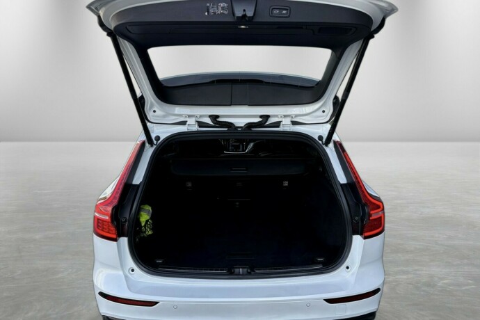volvo-v60-elektrisitetbensin-2022-big-10