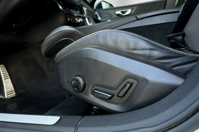 volvo-v60-plug-in-petrol-2022-big-35