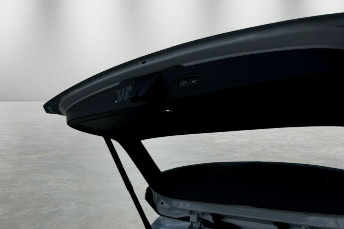 volvo-v60-plug-in-petrol-2022-big-34