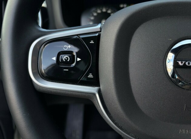 volvo-v60-plug-in-petrol-2022-big-14