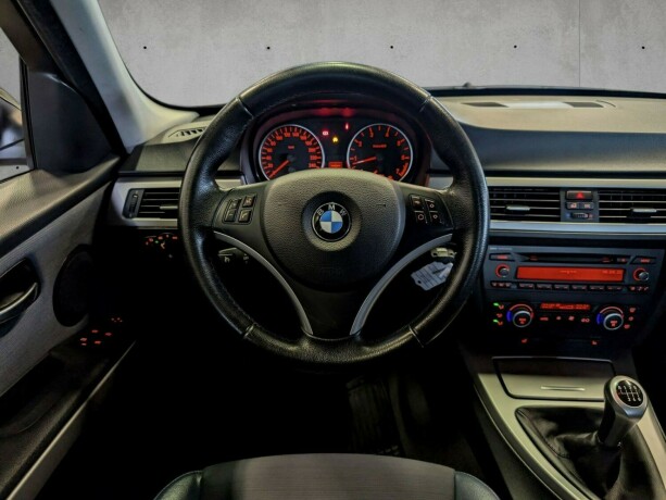 bmw-3-serie-bensin-2007-big-14