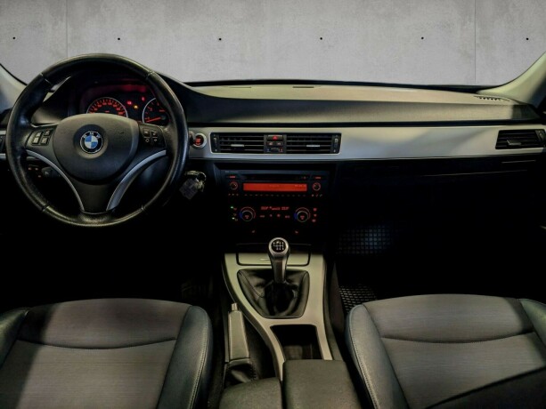 bmw-3-serie-bensin-2007-big-13