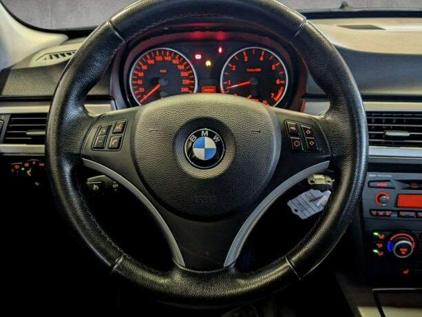 bmw-3-serie-bensin-2007-big-15