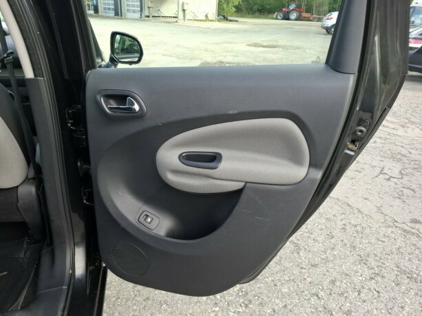 citroen-c3-picasso-diesel-2009-big-12