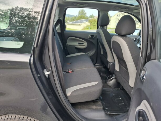 citroen-c3-picasso-diesel-2009-big-13