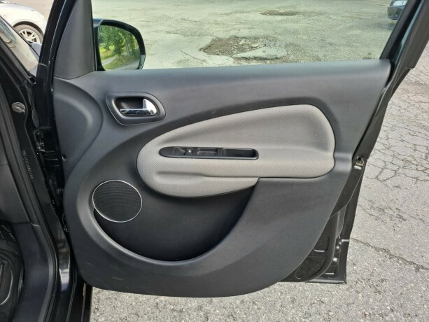 citroen-c3-picasso-diesel-2009-big-14