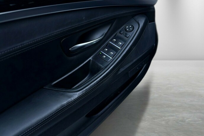 bmw-5-serie-diesel-2014-big-37