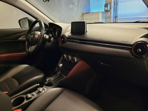 mazda-cx-3-bensin-2016-big-13