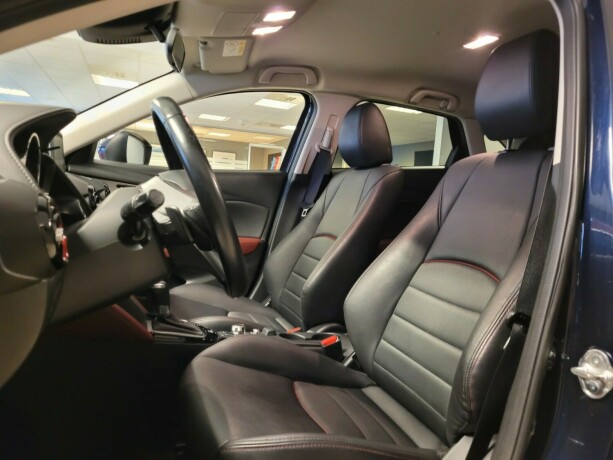 mazda-cx-3-bensin-2016-big-19