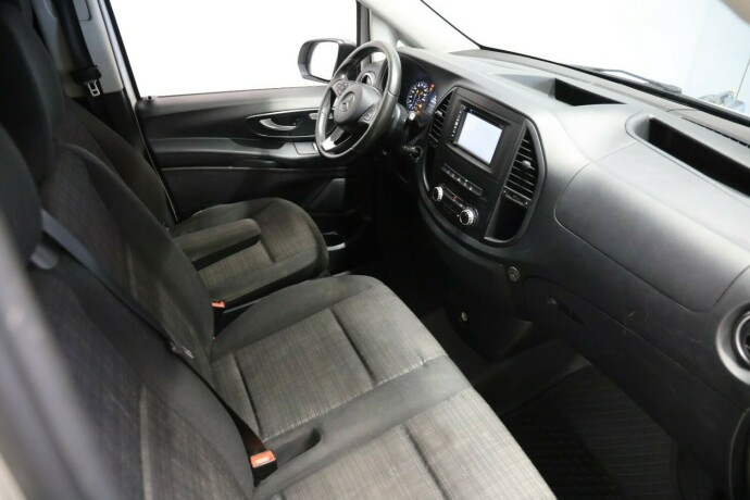 mercedes-benz-vito-diesel-2018-big-6