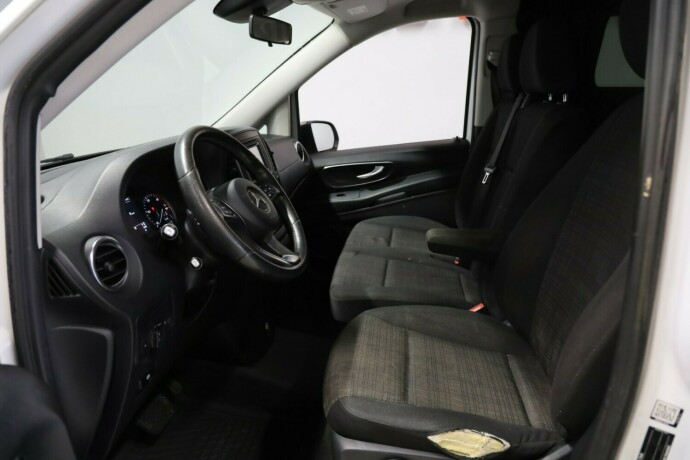 mercedes-benz-vito-diesel-2018-big-5