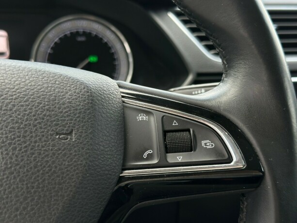skoda-superb-diesel-2018-big-22