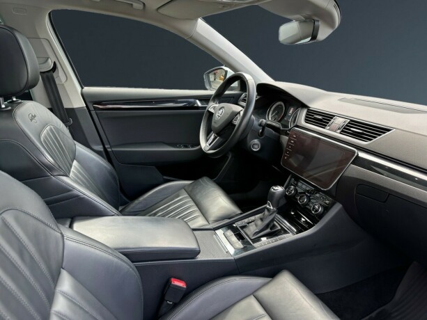 skoda-superb-diesel-2018-big-14