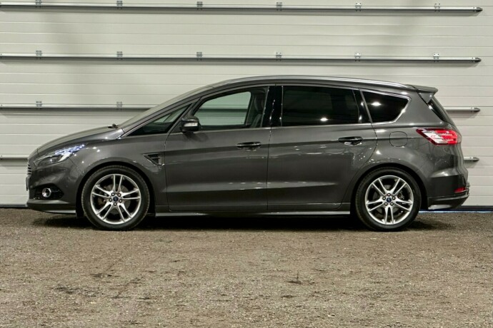 ford-s-max-diesel-2017-big-4