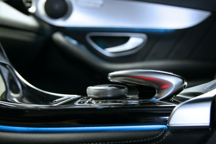 mercedes-benz-glc-elektrisitetbensin-2017-big-15