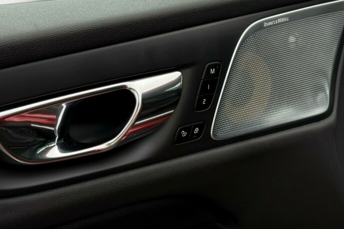 volvo-v60-elektrisitetbensin-2019-big-38