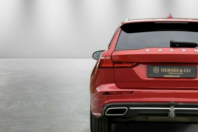volvo-v60-elektrisitetbensin-2019-big-8