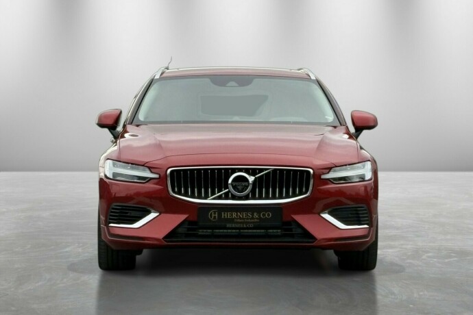 volvo-v60-elektrisitetbensin-2019-big-5