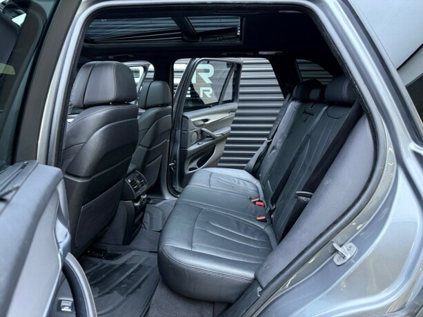 bmw-x5-elektrisitetbensin-2018-big-36