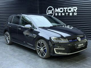 Volkswagen | Golf | Elektrisitet+bensin | 2017