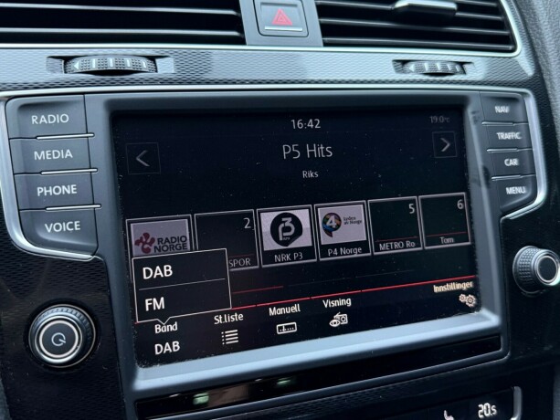 volkswagen-golf-elektrisitetbensin-2017-big-20