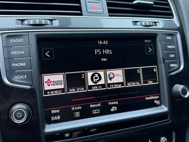 volkswagen-golf-elektrisitetbensin-2017-big-21