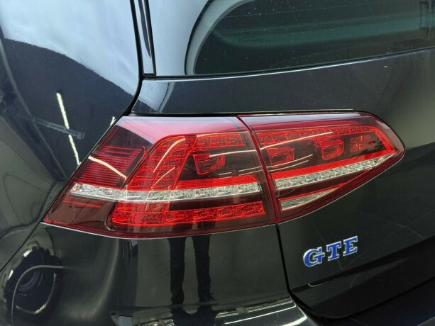 volkswagen-golf-elektrisitetbensin-2017-big-6