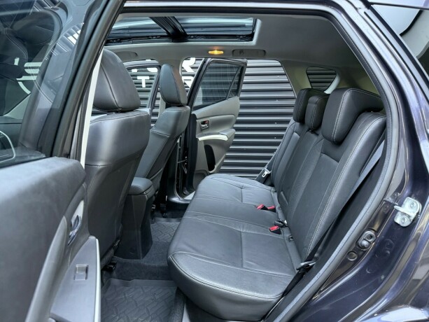 suzuki-sx4-s-cross-bensin-2013-big-30