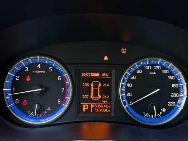 suzuki-sx4-s-cross-bensin-2013-big-17