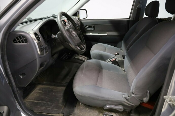 isuzu-d-max-diesel-2010-big-9