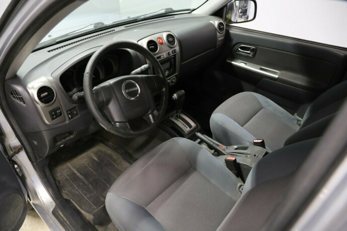 isuzu-d-max-diesel-2010-big-8