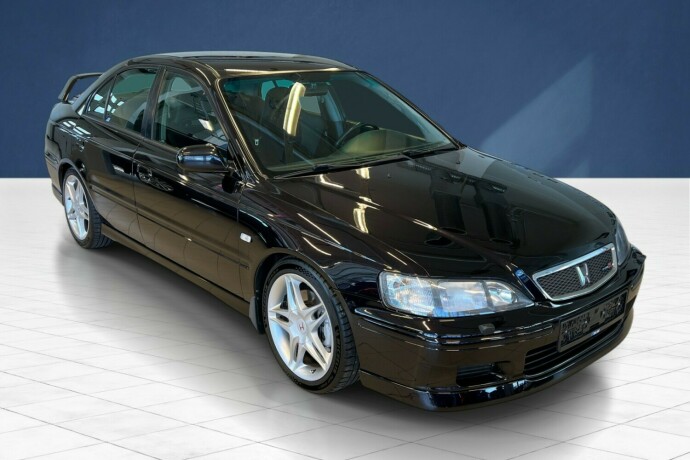 honda-accord-bensin-1999-big-0