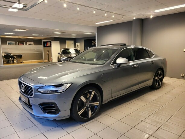 volvo-s90-elektrisitetbensin-2018-big-8