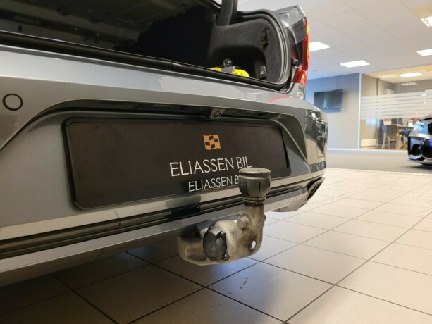 volvo-s90-elektrisitetbensin-2018-big-23